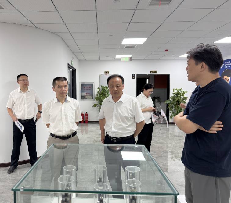 【政企聯(lián)動(dòng) 聚勢(shì)賦能】國(guó)家電網(wǎng)咸寧供電公司領(lǐng)導(dǎo)調(diào)研中晨線纜武漢辦事處，共話民生基建新篇章